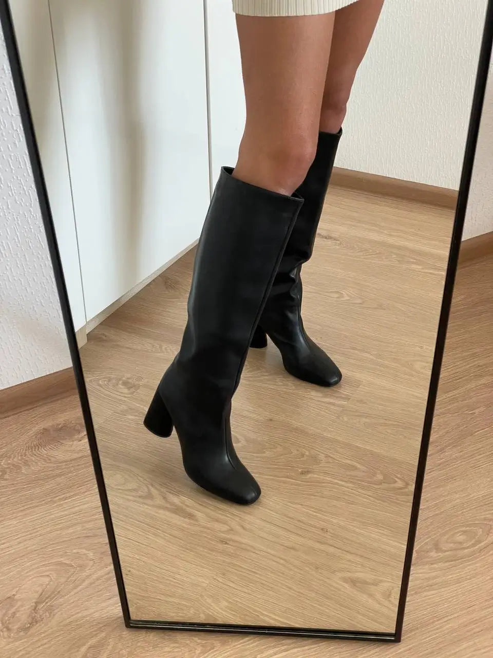 LEATHER KNEE HIGH BOOTS